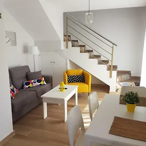 apartamentos-los-corralejos.es-andalucia.com/