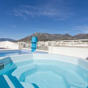 luxury-two-bedrooms-apartment-avenida-del-mar.es-andalucia.com/