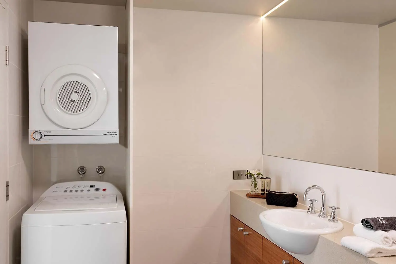 The Old Woolstore Apartment Hotel Hobart Aparthotel