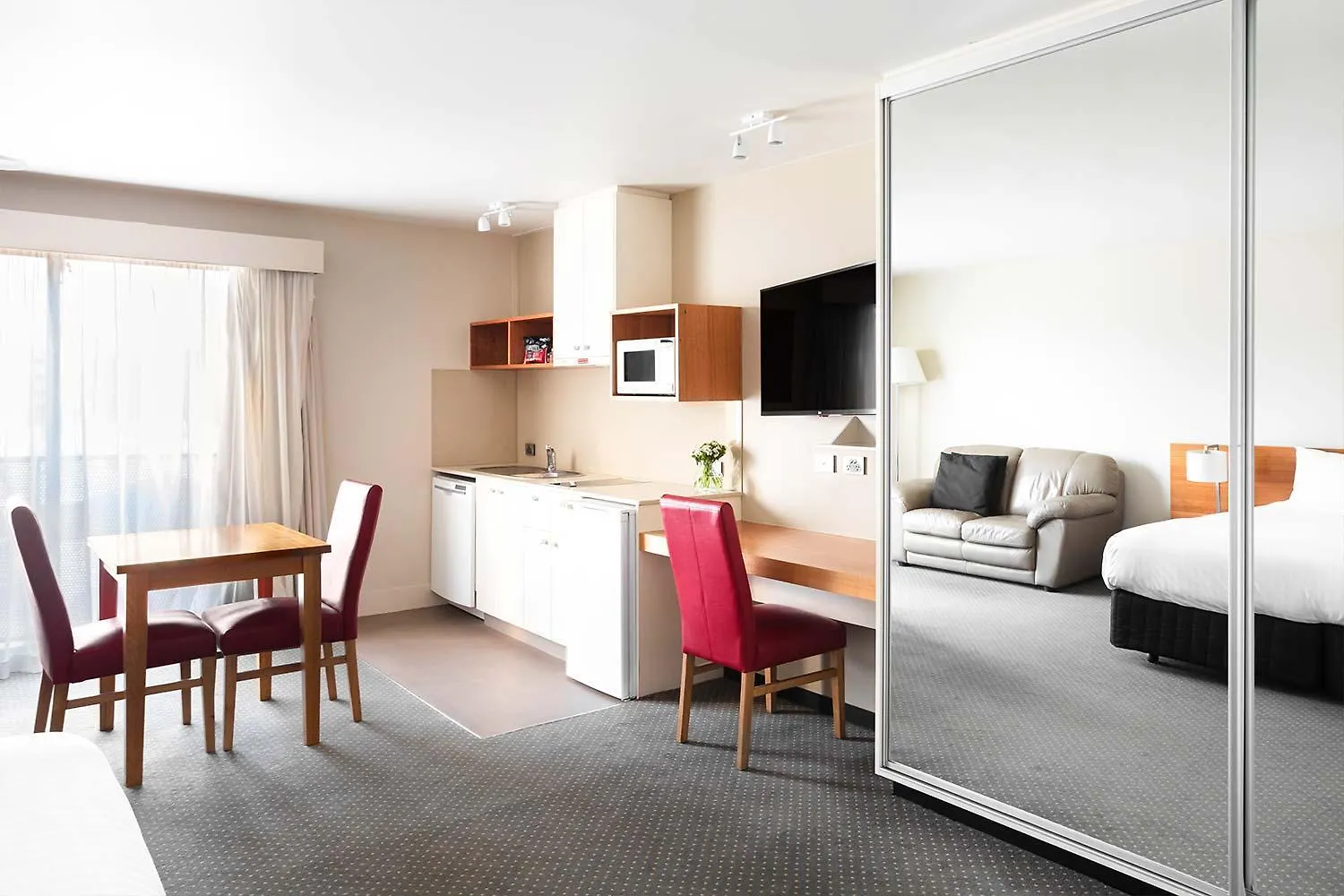 **** Aparthotel The Old Woolstore Apartment Hotel Hobart Australia